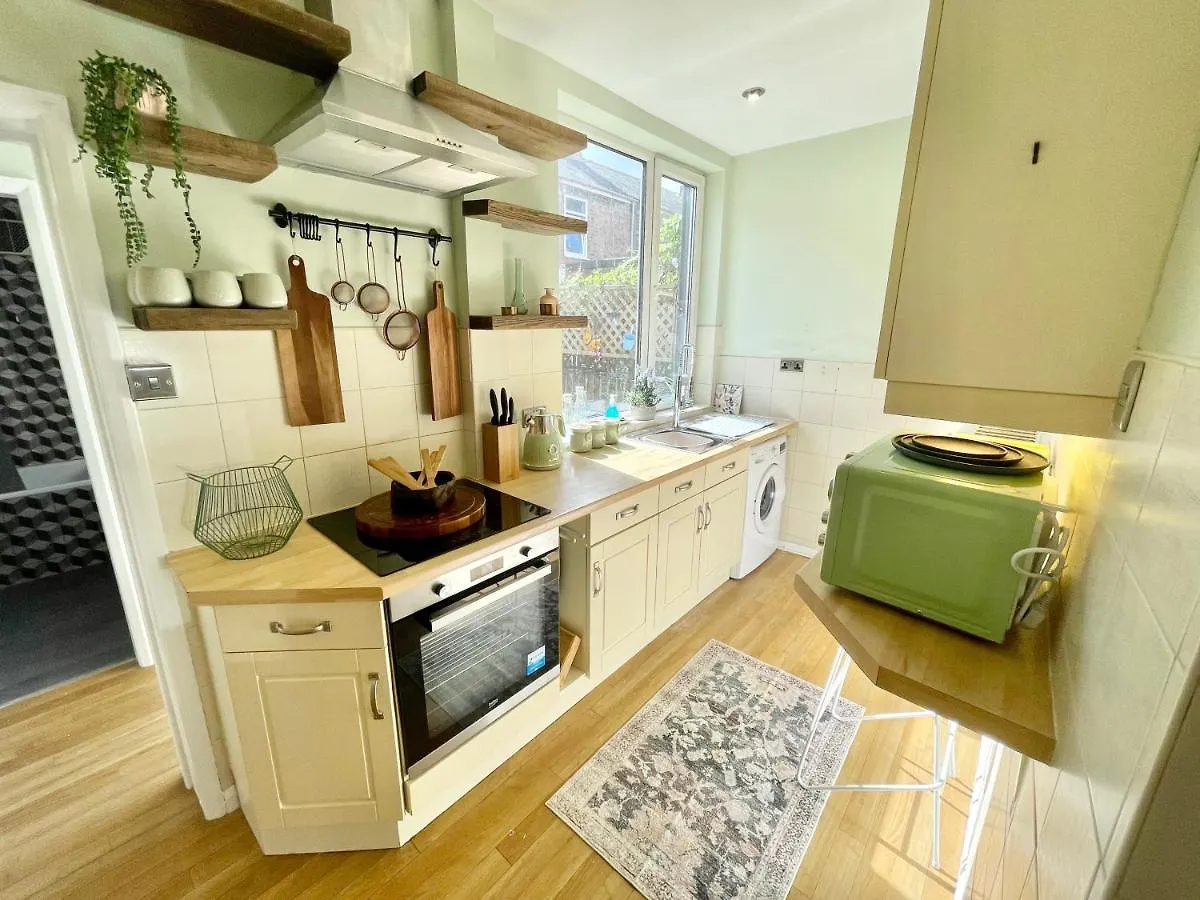 Within The Walls Villa York Holiday home