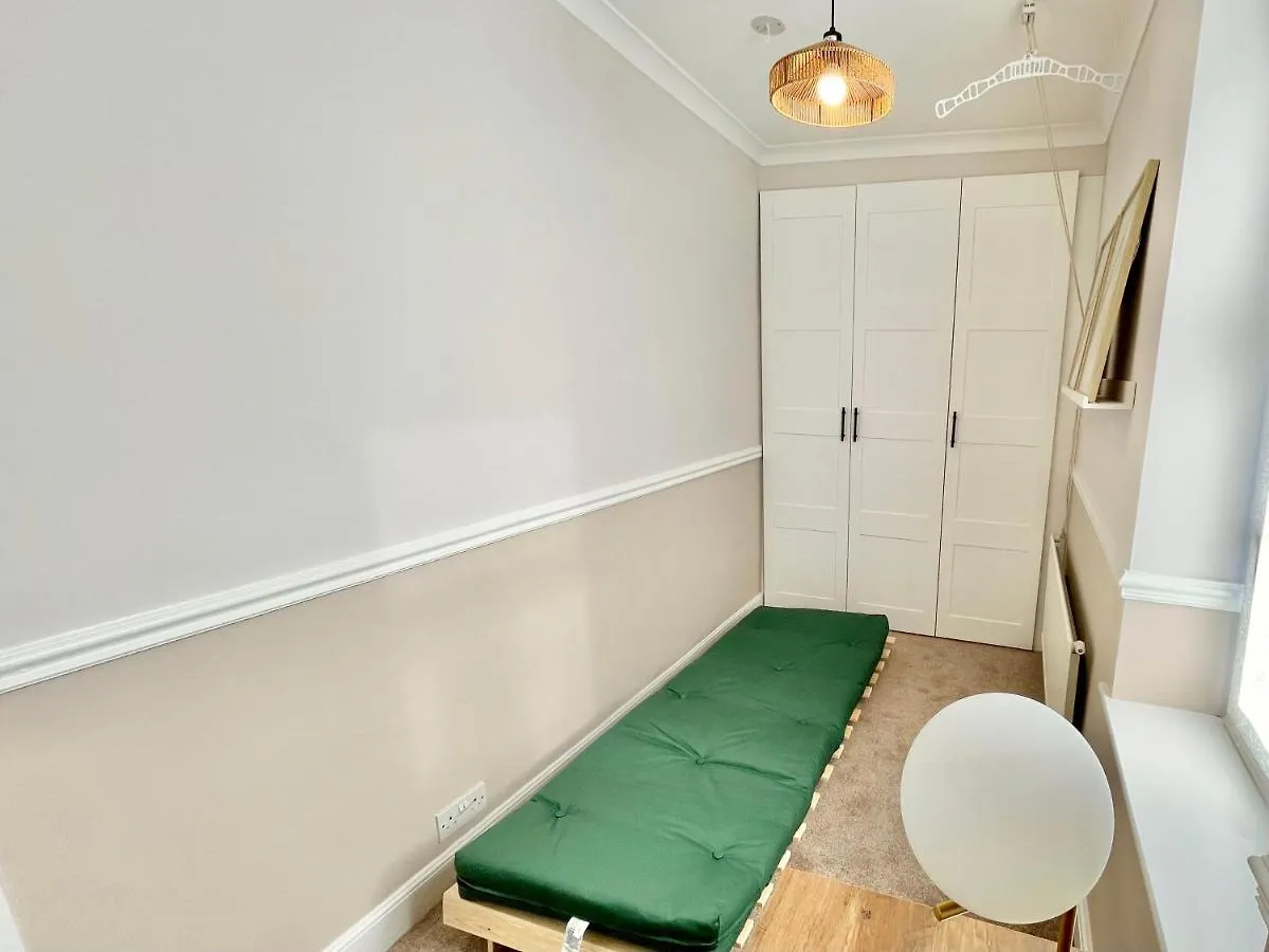 Within The Walls Villa York Holiday home